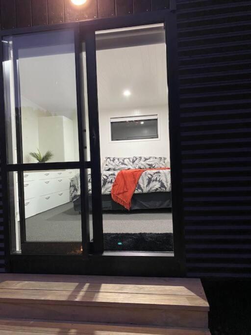 דירות אוקלנד Bombay Hills Modern Retreat מראה חיצוני תמונה