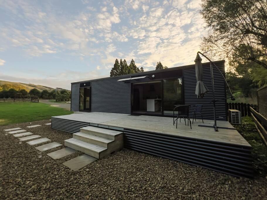 דירות אוקלנד Bombay Hills Modern Retreat מראה חיצוני תמונה